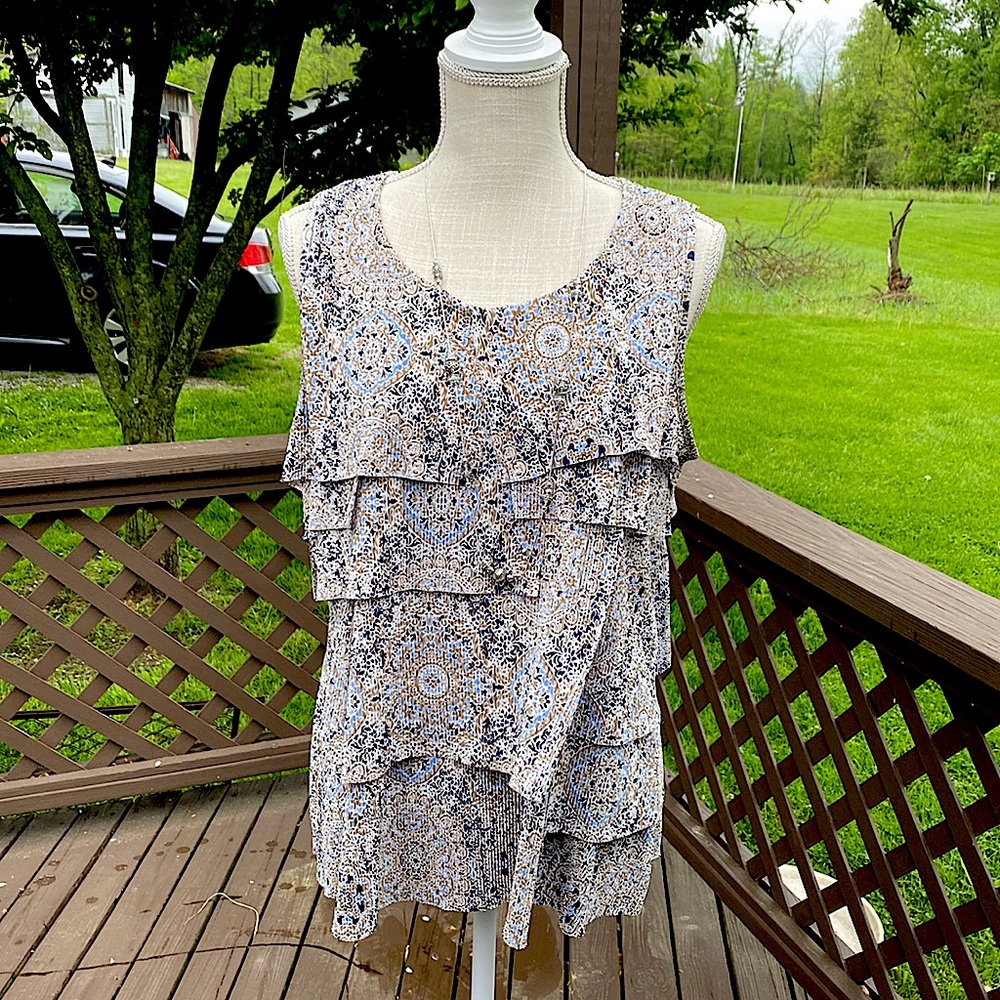 Christopher & Banks sleeveless shell top